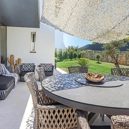 Villa Barcelos - By Bedzy