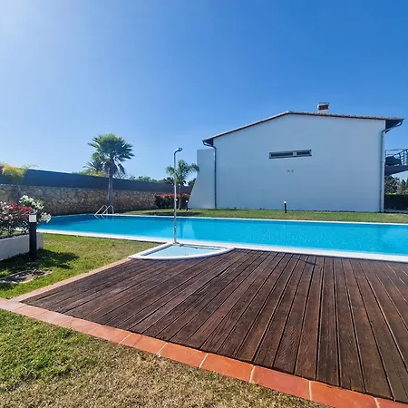 Barcelos - By Bedzy Villa